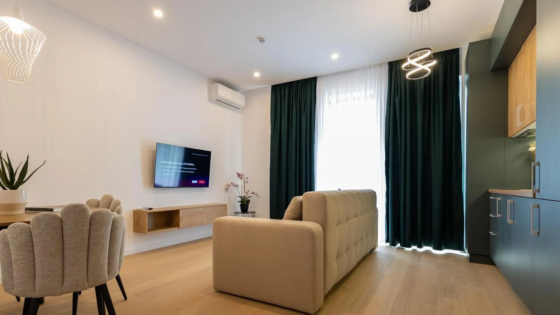 Central Suites Bukarest Apartment