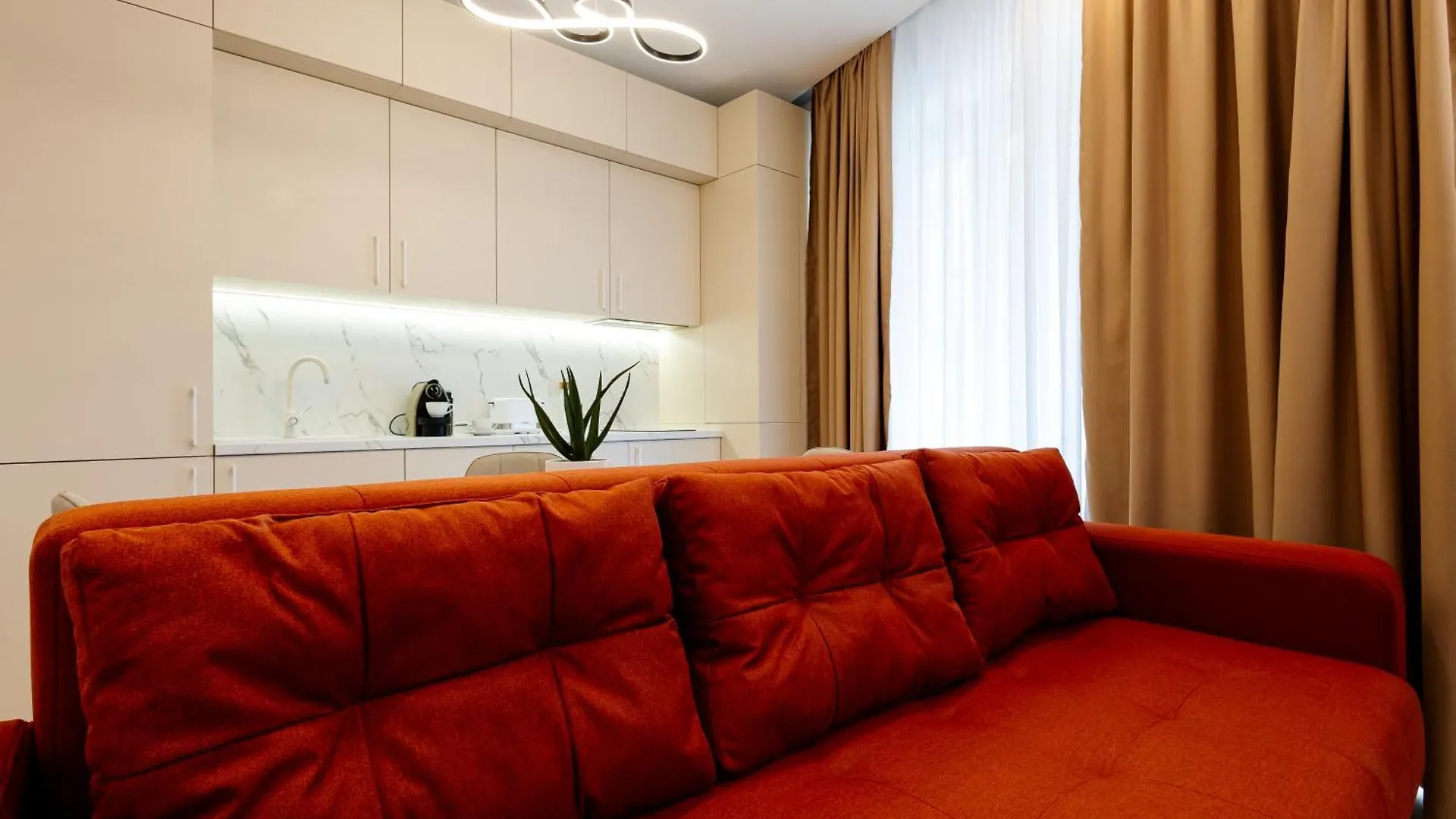 Central Suites Bucharest 0*,  Romania