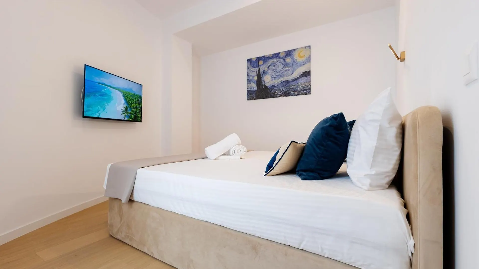 Central Suites Bucharest Apartment