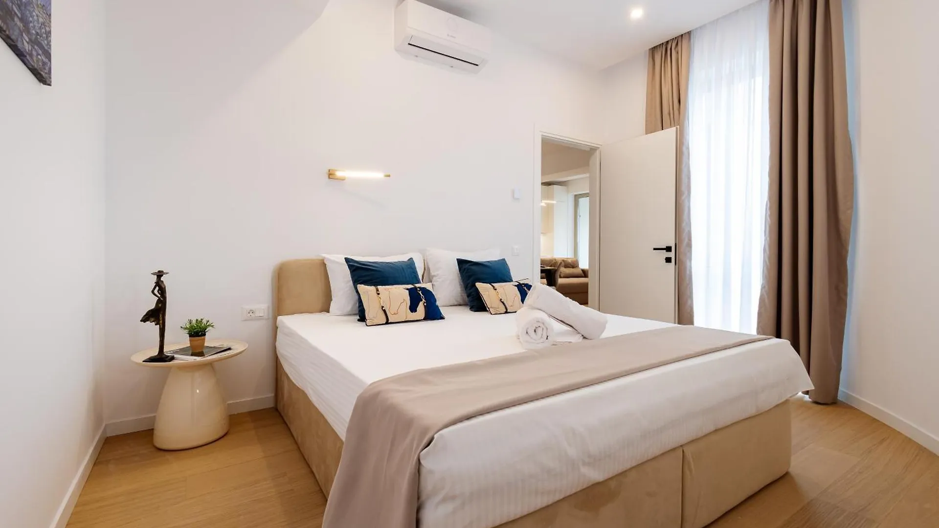 Central Suites Bucareste Apartamento